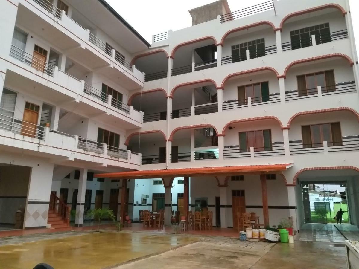 Hotel Tacuaral Rurrenabaque Luaran gambar